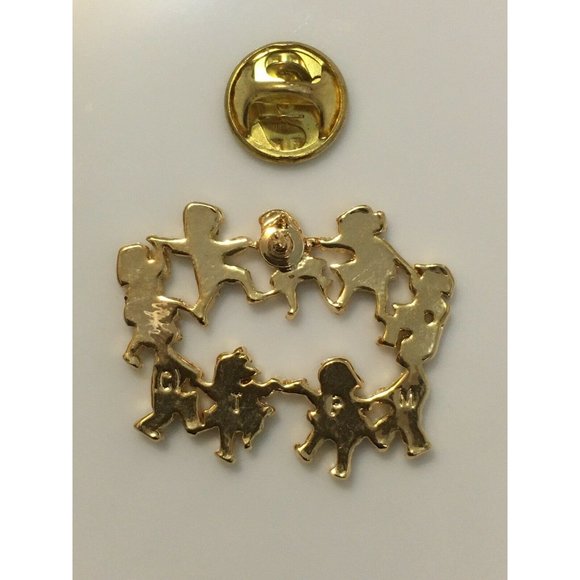 Children Holding Hands Playing Ring Around Rosey Gold Toned CTPM Collectible Pin - Picture 4 of 5